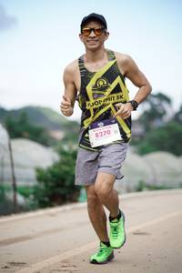 BIB: 8270
                            <button type="button" onclick="openModal(18895284)" class="btn btn-primary btn-sm float-right btn-popup" data-toggle="modal" data-target=".modal-high-quality">
                        <i class="fas fa-shopping-cart"></i> Add to Cart
                    </button>
                                            <button type="button" onclick="isThisMe(18895284, true)" class="btn btn-success btn-sm float-right btn-popup btn-isme hidden" data-toggle="tooltip" data-placement="bottom" title="นี่คือรูปของคุณใช่ไหม คลิกที่นี่เพื่อเอาเข้าอัลบั้ม">
                        <i class="fas fa-plus"></i> Add to album
                    </button>
                    <button type="button" onclick="isThisMe(18895284, false)" class="btn btn-warning btn-sm float-right btn-popup btn-isnotme hidden">
                        <i class="fas fa-ban"></i> Remove from album
                    </button>